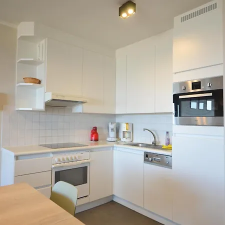 Plaza G2634 With Frontal Sea View Apartment *
