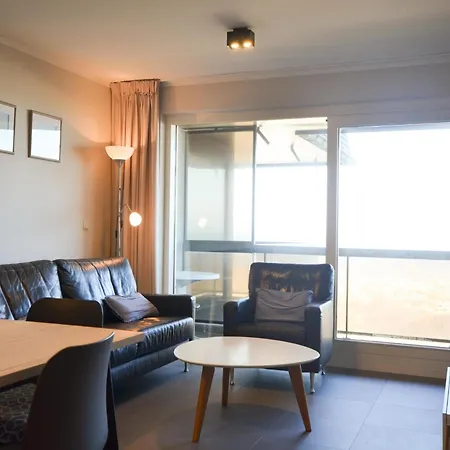 Plaza G2634 With Frontal Sea View * Oostduinkerke