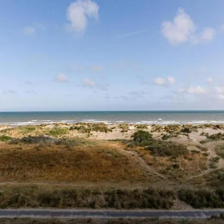 شقة In With Sea View